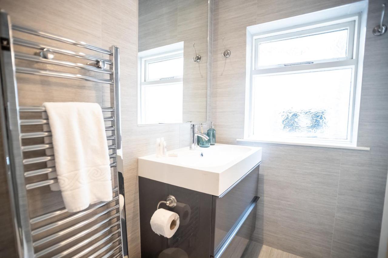Perfect For Business & Corporate Stays - Three Bed With City View Shoreditch Londra Dış mekan fotoğraf